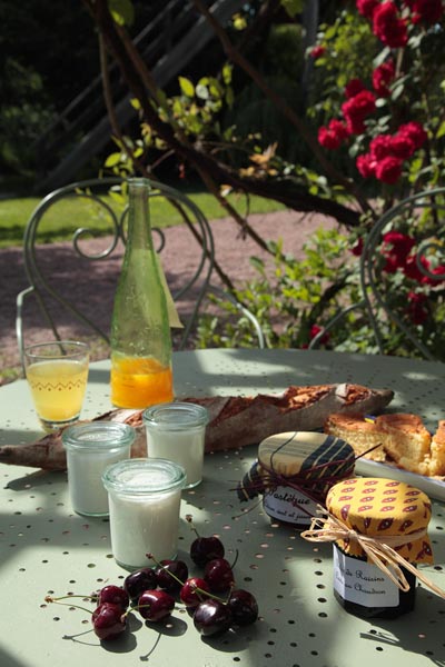 petit déjeuner au gîte de charme la chouanniere