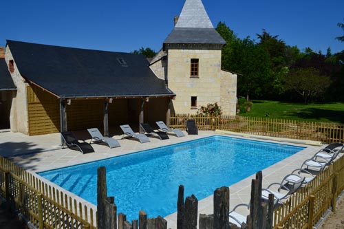 a piscine des gîtes et chambres d'hôtes près des chateaux de la loire